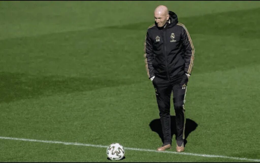 Acusan a Zinedine Zidane de haber roto la cuarentena