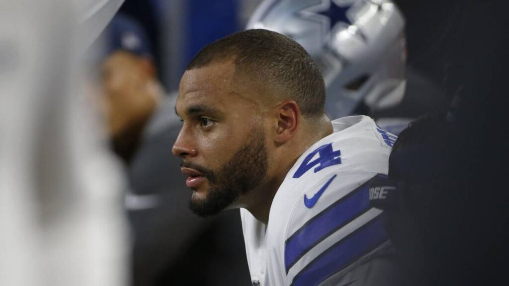 Dak sería el segundo quarterback mejor pagado