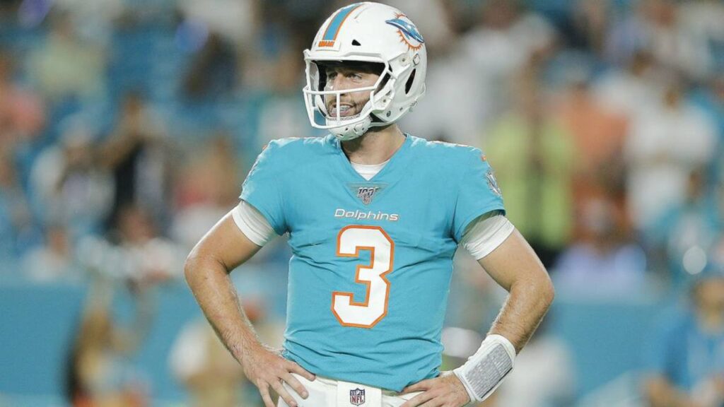 Dolphins no buscan canjes para desprenderse Josh Rosen