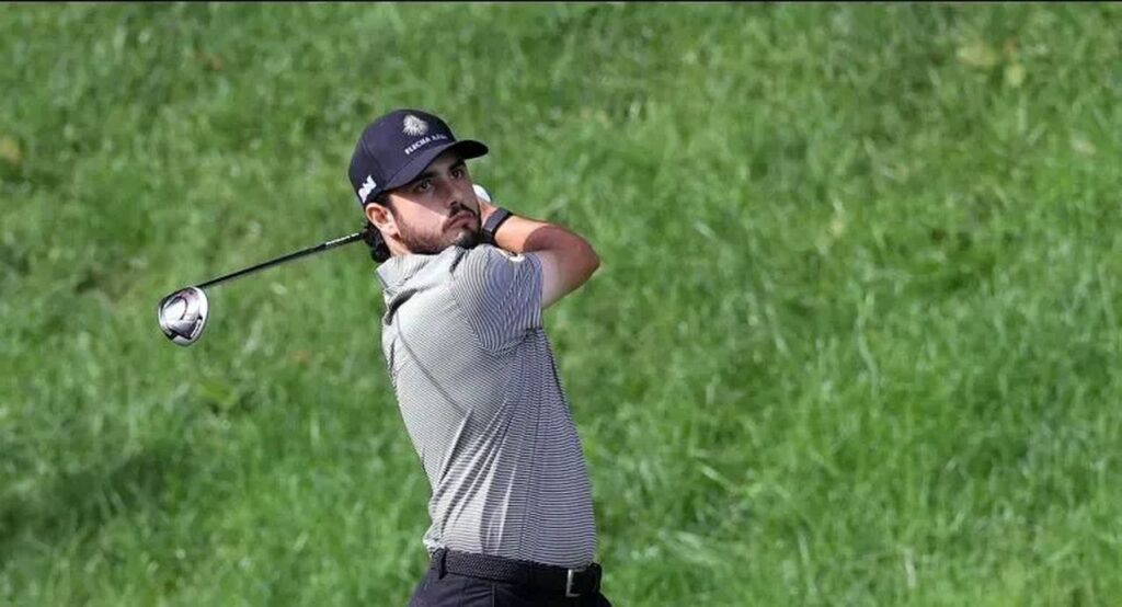 Abraham Ancer hace hoyo en uno en el Travelers Championship