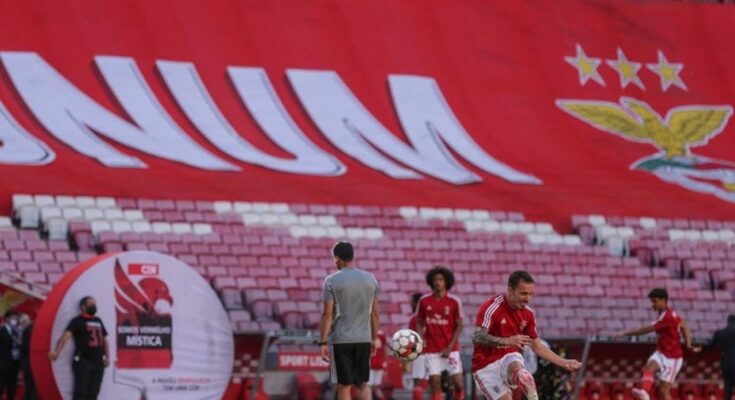 Apedrean autobús del Benfica; dos jugadores heridos