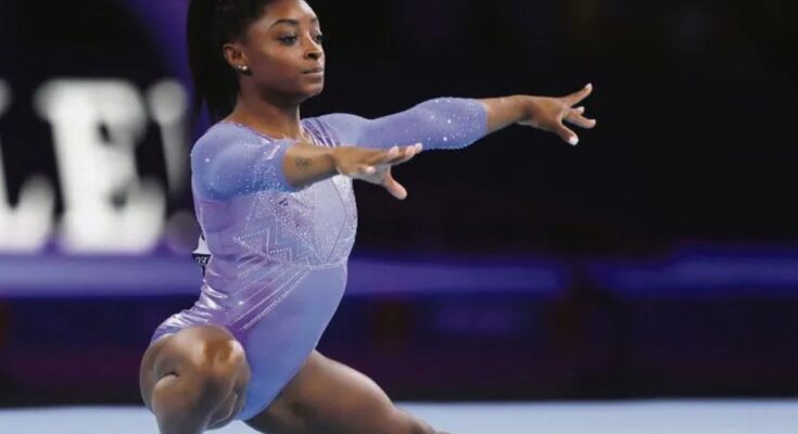 Biles demanda al Comité Olímpico