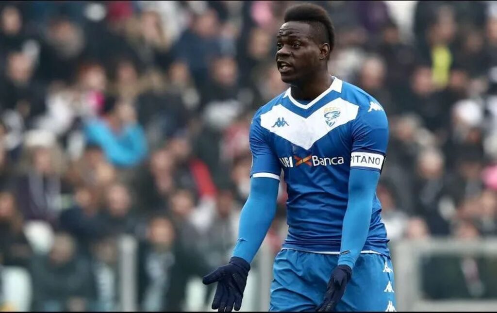 Brescia anuncia que rescindirá contrato de Balotelli