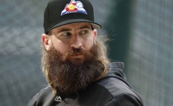 Charlie Blackmon habría dado positivo por coronavirus