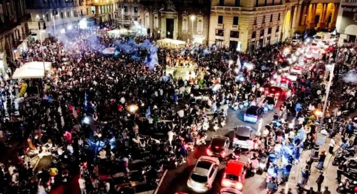 Critican aglomeraciones en Nápoles tras final de la Copa de Italia