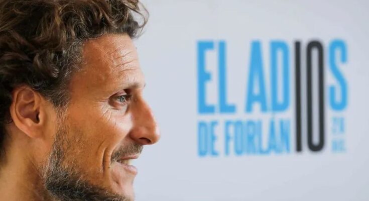 Diego Forlán acepta que le gustaría dirigir en México