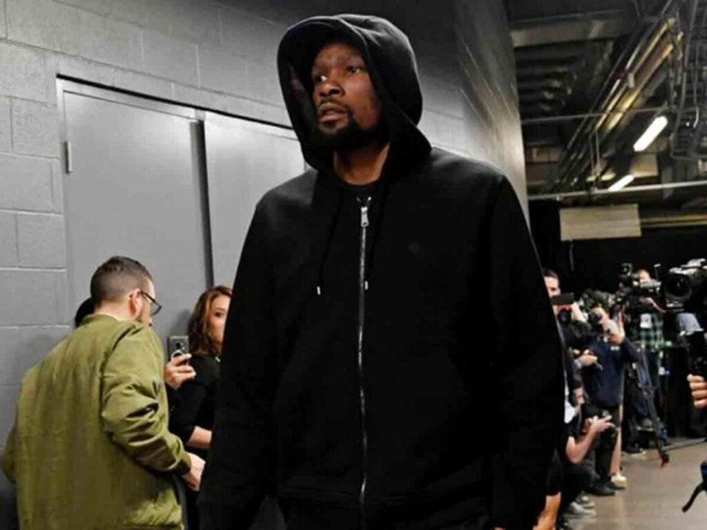 Kevin Durant no debutará con los Nets