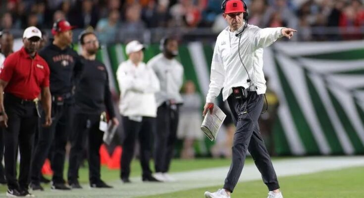 Kyle Shanahan seguirá con los 49ers hasta 2025