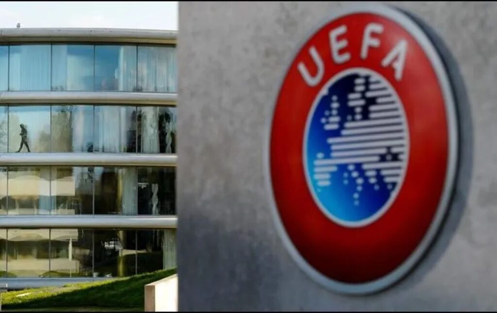 La UEFA fija fecha límite de fichajes para la próxima campaña