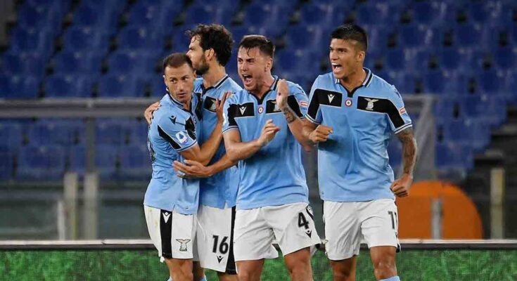 Lazio se mantiene en la pelea por la Serie A