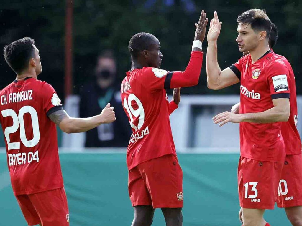 Leverkusen se clasifica a la final de la copa alemana