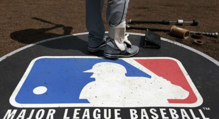 MLB rechaza temporada de 114 juegos sin recorte salarial