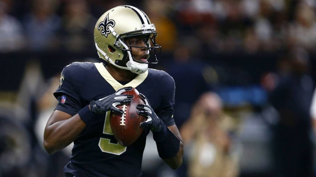 Matt Rhule confía en la fuerza del brazo de Teddy Bridgewater