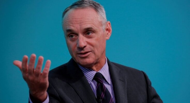 Rob Manfred lanza advertencia a peloteros