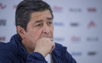 Tena descarta el regreso de Cota a Chivas