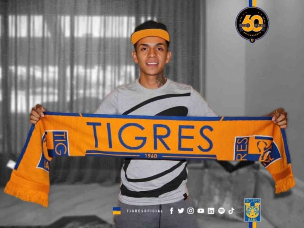 Tigres da la bienvenida a Ulises Cardona