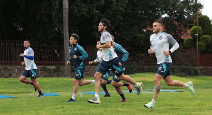 ‘Cabecita’ y Bacca se reincorporan al trabajo con Cruz Azul