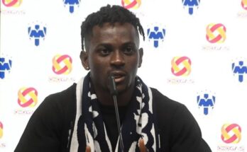 Aké Loba busca salir de Rayados de Monterrey