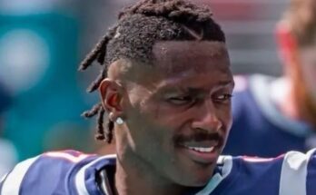 Antonio Brown quiere jugar y exige respuesta a la NFL