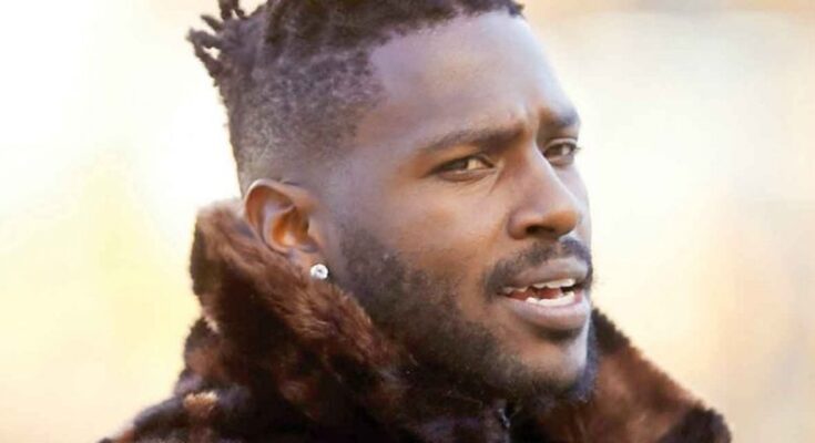 Brown dice adiós; anuncia su retiro de la NFL