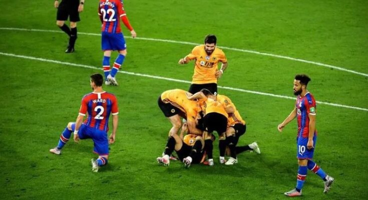 Con asistencia de Raúl Jiménez el Wolverhampton vence al Crtystal Palace