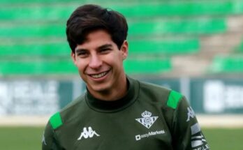 Critican al Betis por inactividad de Diego Lainez