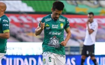 Fernando Navarro, jugador de León, da positivo a COVID-19