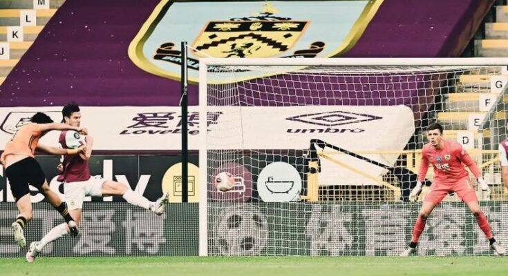 Gol de Raúl Jiménez, nominado como el mejor en la Premier League Gol de Raúl Jiménez, nominado como el mejor en la Premier League