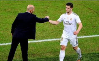 Jovic vuelve a entrenar, tras estar aislado por prevención ante COVID-19