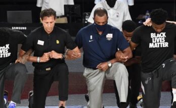 Jugadores de la NBA hincan la rodilla contra el racismo en reinicio de temporada