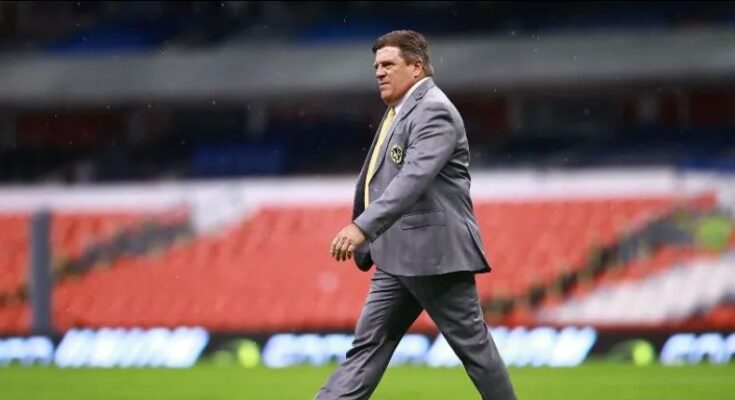 Le ganan a Miguel Herrera, hay nuevo técnico del Betis