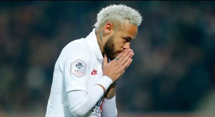 Neymar pacta con el PSG; regresaría al Barcelona