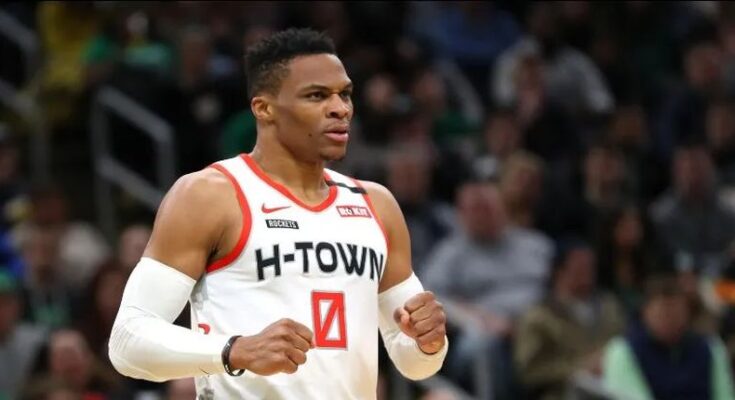 Russell Westbrook, de Rockets de Houston, da positivo por coronavirus