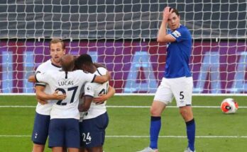 Tottenham se mantiene en la pelea por Europa