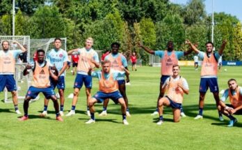 Ajax de Edson Álvarez ocultó resultados de 13 contagiados por Covid-19 en el mes de junio