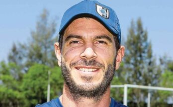 Alex Diego, el DT más jóven del torneo