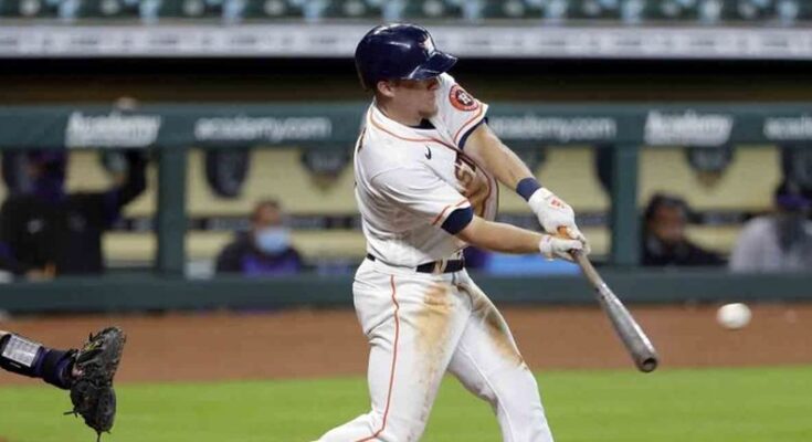Astros se imponen a Rockies en extra innings