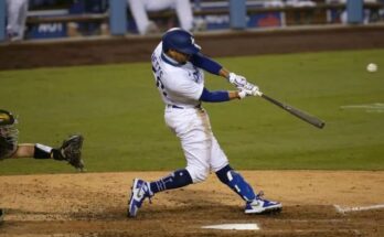 Betts iguala marca y Dodgers consiguen dividir serie con Padres