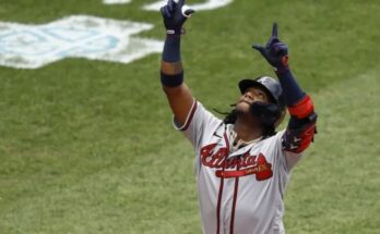 Bravos de Atlanta vence 5-2 a los Filis de Filadelfia en el primer juego de una doble cartelera