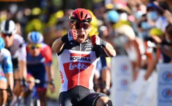 Caleb Ewan se impone en tercera etapa del Tour de Francia