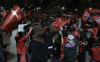 Caravana de hinchas piden llegada de Messi a Newell’s