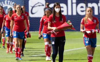 Atlético de San Luis Femenil rinde homenaje a Daniela Lázaro