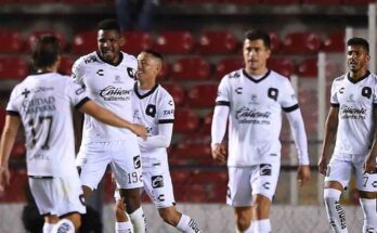 Gallos golea y termina con el invicto de América