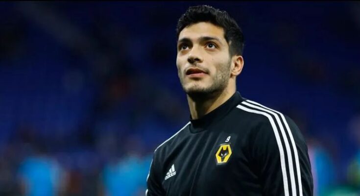 Juventus debe decidir entre Raúl Jiménez y Alexandre Lacazette Juventus debe decidir entre Raúl Jiménez y Alexandre Lacazette