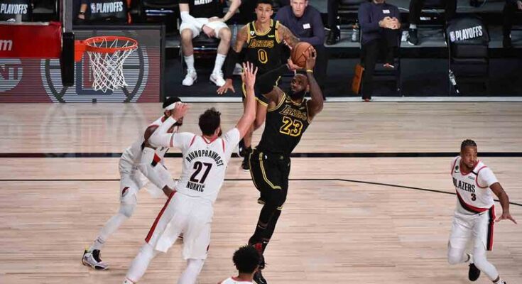 Lakers celebran día de Kobe Bryant con victoria