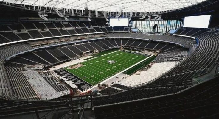 Los Raiders se quedarán con las ganas de presumir su nuevo palacio a sus seguidores Los Raiders se quedarán con las ganas de presumir su nuevo palacio a sus seguidores