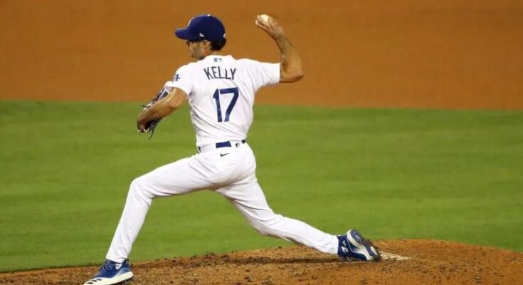 Reducen a cinco partidos la suspensión a Joe Kelly