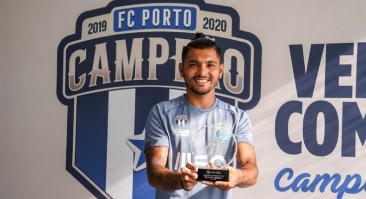 “Tecatito” Corona, nombrado MVP de la temporada en Portugal