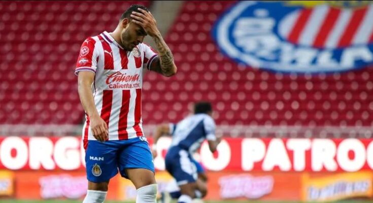 Un Chivas desganado empata a ceros con Pachuca