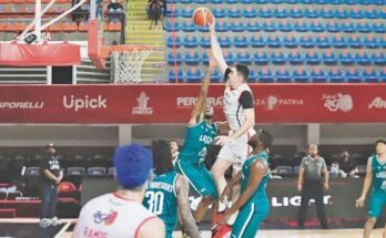 Astros gana su primer juego